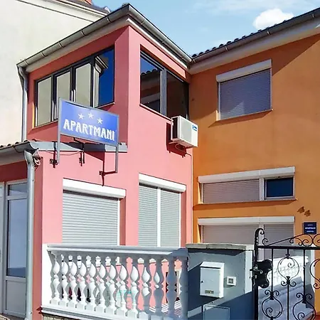 2 Bedroom Stunning In Pula