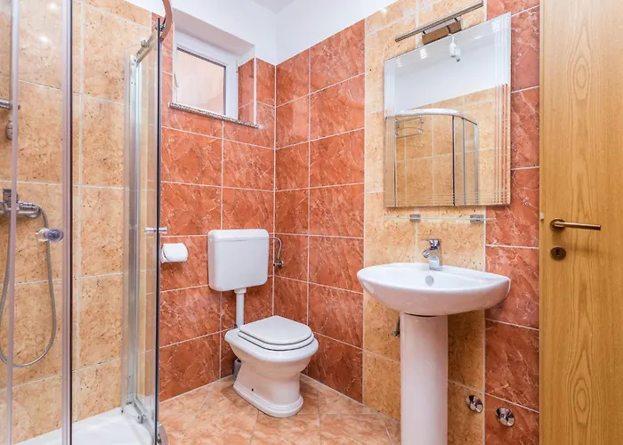 2 Bedroom Stunning In Pula