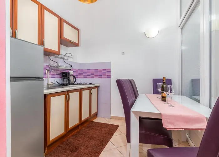 2 Bedroom Stunning In